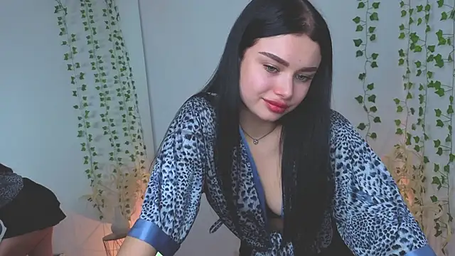 Silena_sky লাইভ XXX চ্যাট