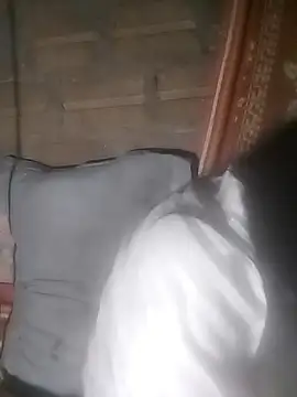 Yang-my- 在線直播表演