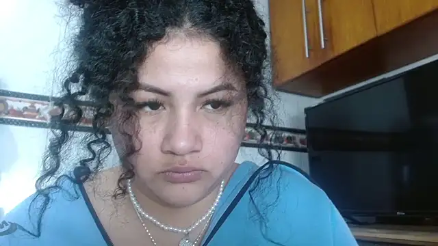 Baby_dirt webkamerás műsora