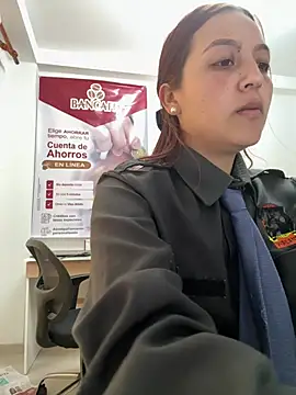 Emily-7_ Chat XXX live