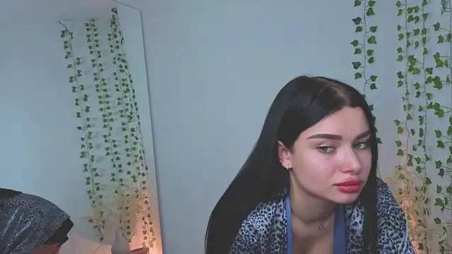 Silena_sky Chat XXX live