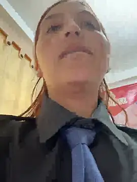 Chat XXX ao vivo de Emily-7_