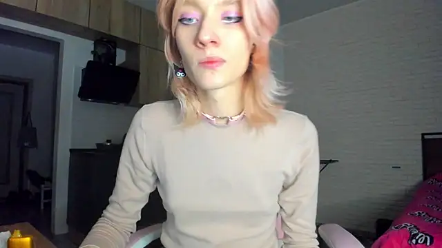 _Alice_Kitty: διαδικτυακό σόου στην κάμερα