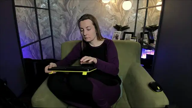 MeggySun Live XXX-Chat