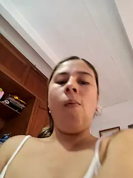 Chat +18 de selena_gomez2 ao vivo