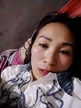 Thobaby112 Pertunjukan Webcam