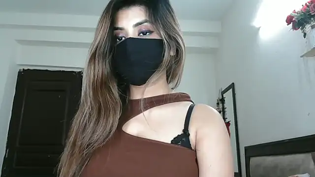 Meadow_Rain Live XXX-chat