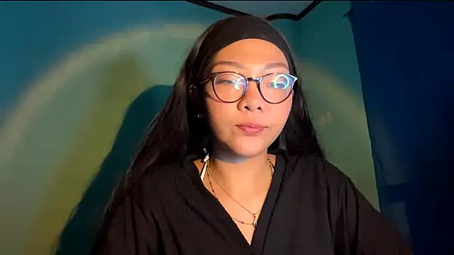 Chat +18 de TerisaYellow ao vivo