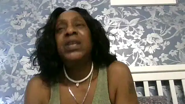 دردشة Ebony-SultryX الجنسية المباشرة