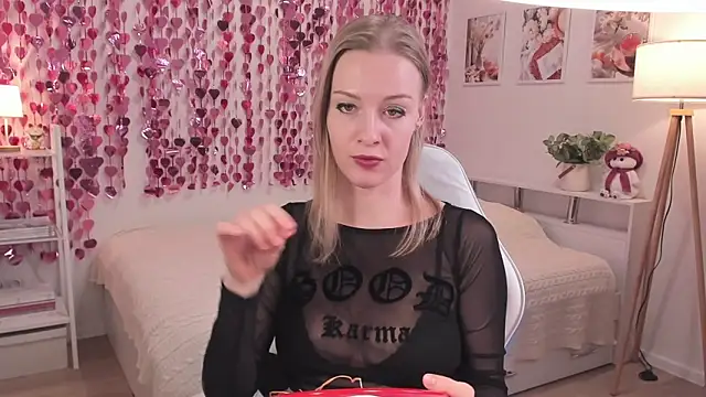 Chatroom XXX en direct de MissRightX