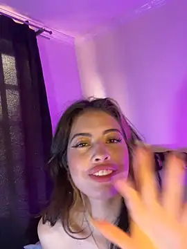 isabella-collins- Live XXX Chat