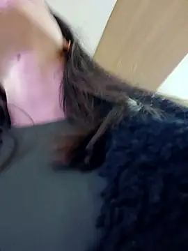 _Isabella-7 Adlı Modelin Canlı XXX Sohbeti