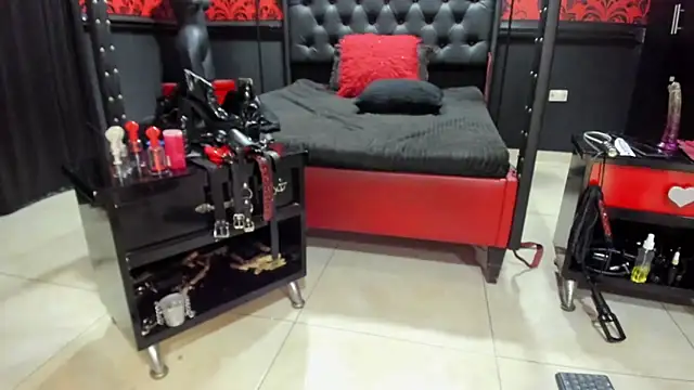 JAYLEN_BDSM – Naživo XXX chat