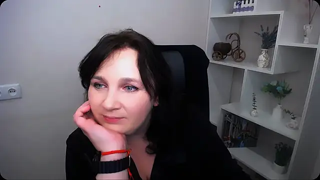 Chat +18 de miranda_sun_ ao vivo