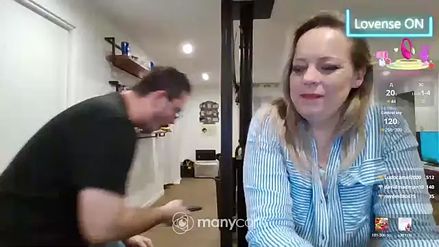 XXX chat uživo modela Miss-Chupagirly