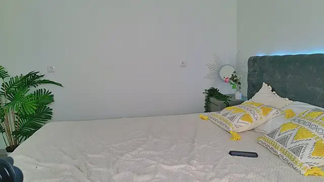 Zoe__Page 即時 XXX 聊天