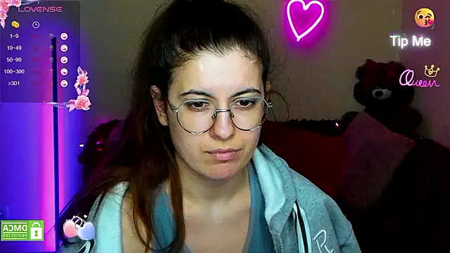 Aminabeatris: онлайн-секс-чат