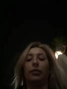 VikaBunny1 – Naživo XXX chat