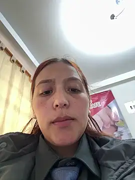 Emily-7_'s Live XXX Chat