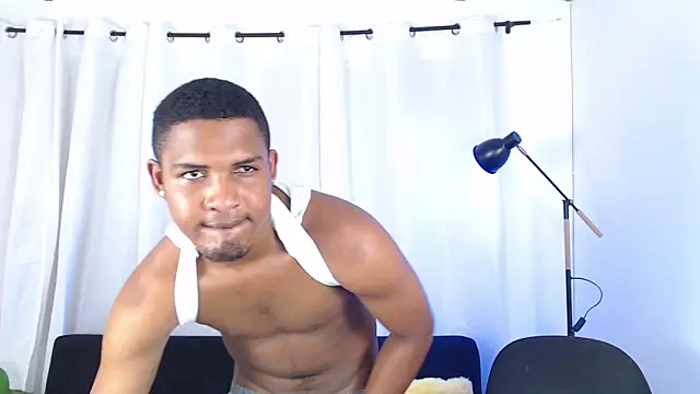 MaxCum18_ Webcam show