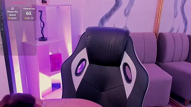 Czat XXX na żywo – CarolineFyre