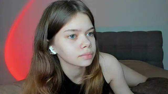 XXX chat uživo modela chansetolove