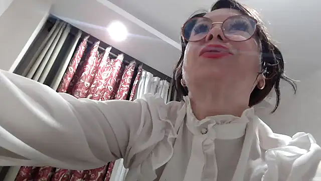 แชท XXX สดของ Arisa5000