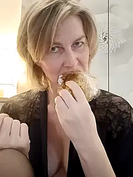 Chat XXX en directo de stellahere8