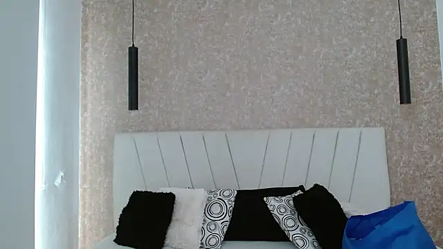 AliceSmity_ – Naživo XXX chat