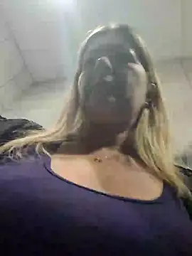 NikkiBlisss webkamerás m űsora