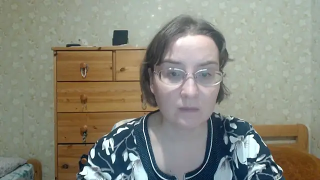 Smart_Rose élő XXX-chatje