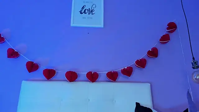 Charlotte11-11 – Naživo XXX chat