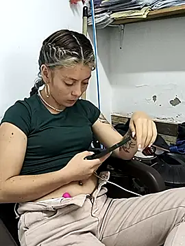 แชท XXX สดของ Tefannyy_