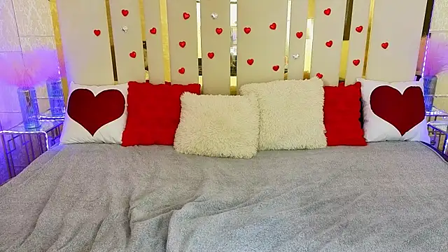 Neyla_Charm Adlı Modelin Canlı XXX Sohbeti