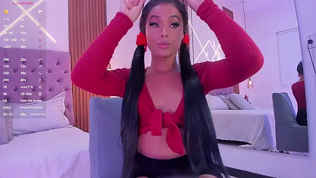 Chat +18 de Anyeliin_miller ao vivo