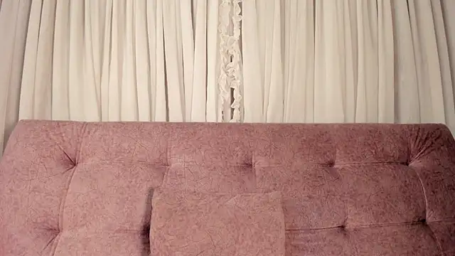 violet_77711 Obrolan Langsung XXX