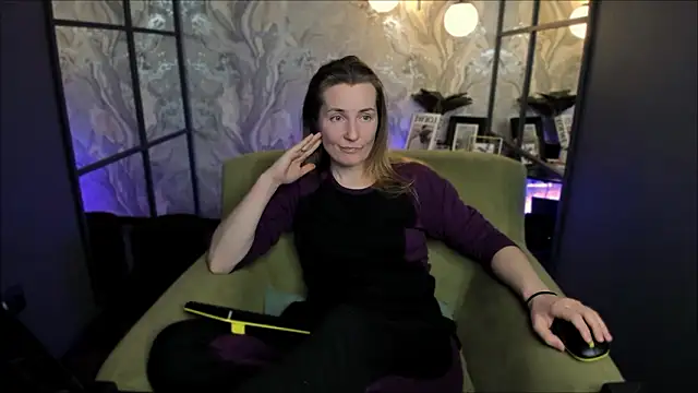 MeggySun's Live XXX Chat