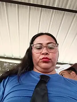 Dirty-Momm-Divorced-Hot Webcam Show