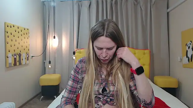 Chat +18 de TessaDaybreak ao vivo