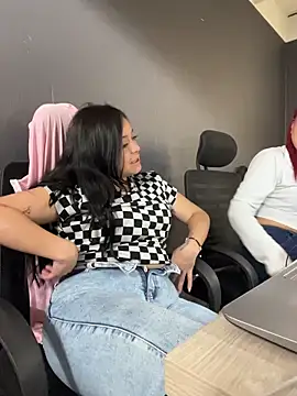 Emily_Rivers_ – Live XXX-chat