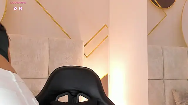 Chat XXX ao vivo de Megan-8