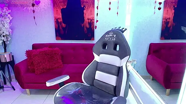 Agatha__foxのライブXXXチャット