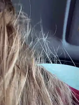 Chat XXX ao vivo de GoldenFlameGoddess