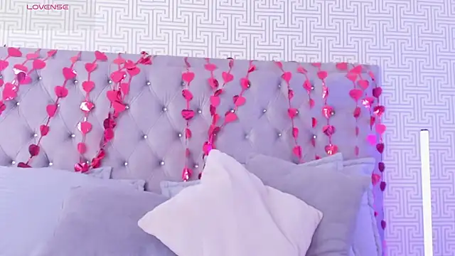 Chatroom XXX en direct de AriRobert_