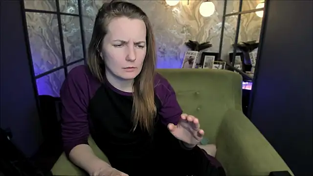 Chatroom XXX en direct de MeggySun