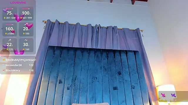 Chat +18 de sweetebony_970 ao vivo