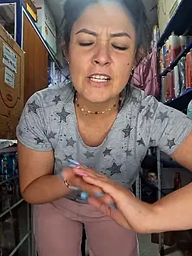 Niidia Live XXX Chat