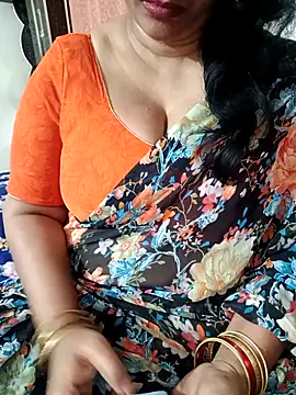 Swetyhoney: онлайн-секс-чат