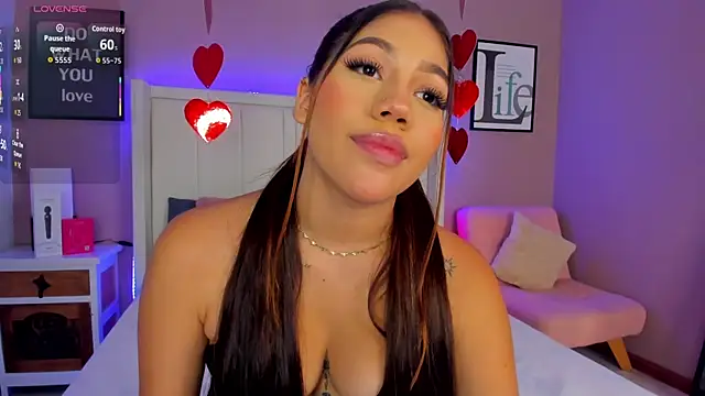 sarahyessica: απευθείας συνομιλία ΧΧΧ