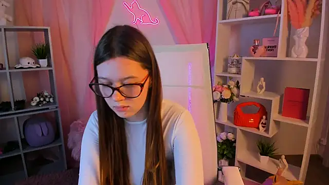 XXX chat uživo modela CelestineMauriac